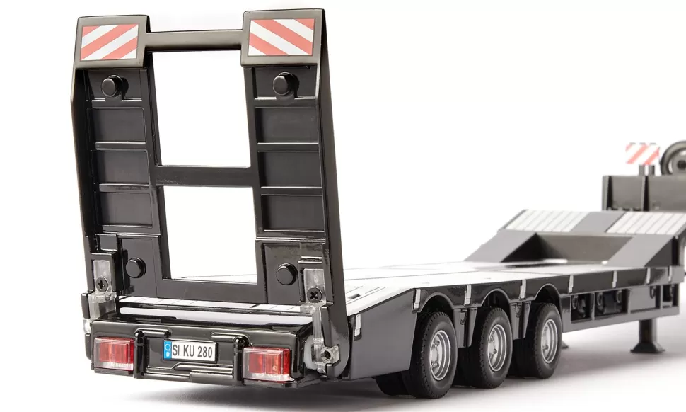 achstieflader_3.webp Siku 3-Achs-Tieflader Store