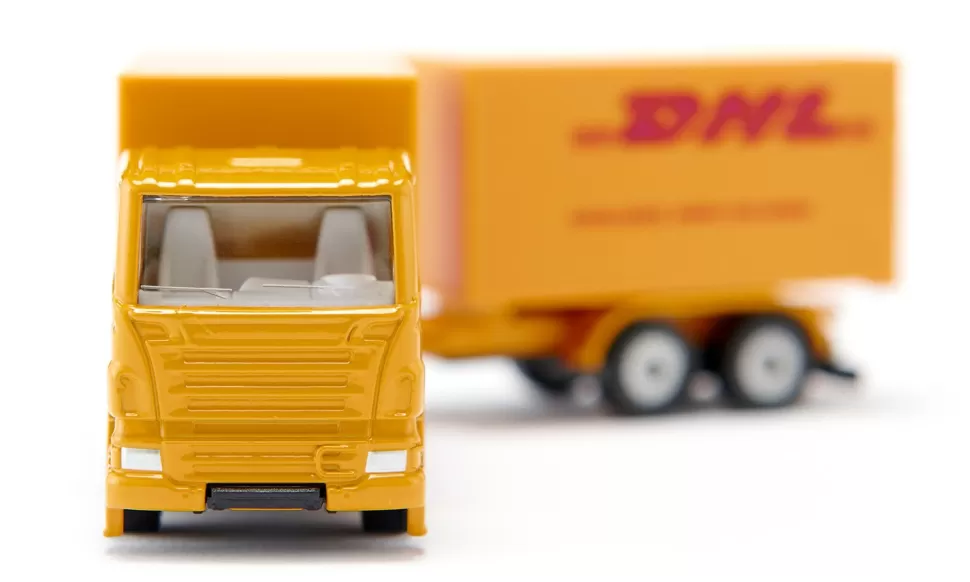lkw_mit_anhnger_dhl_3.webp Siku LKW mit Anhänger DHL Cheap