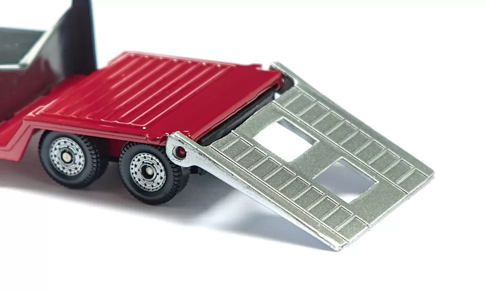 tieflader_mit_boot_3.webp Siku Tieflader mit Boot Fashion